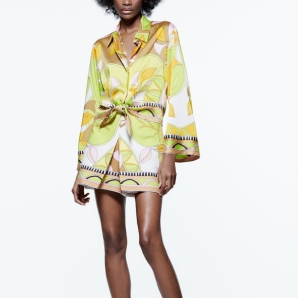 sale🥳NWT Zara Printed Multi-color Skort - Picture 2 of 5